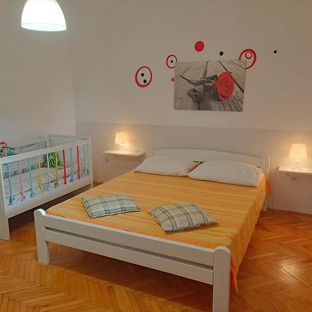 Marin Apartment Šibenik Екстериор снимка