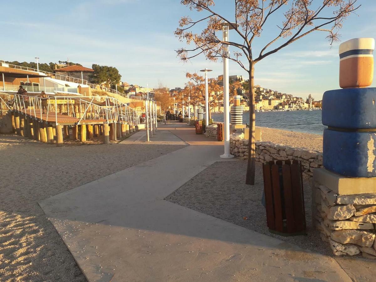 Marin Apartment Šibenik Екстериор снимка